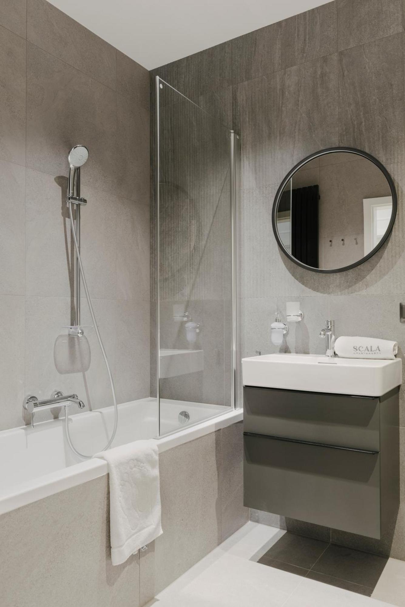 Scala 60D City Center Apartments With Parking By Lion Apartments Гданьск Экстерьер фото