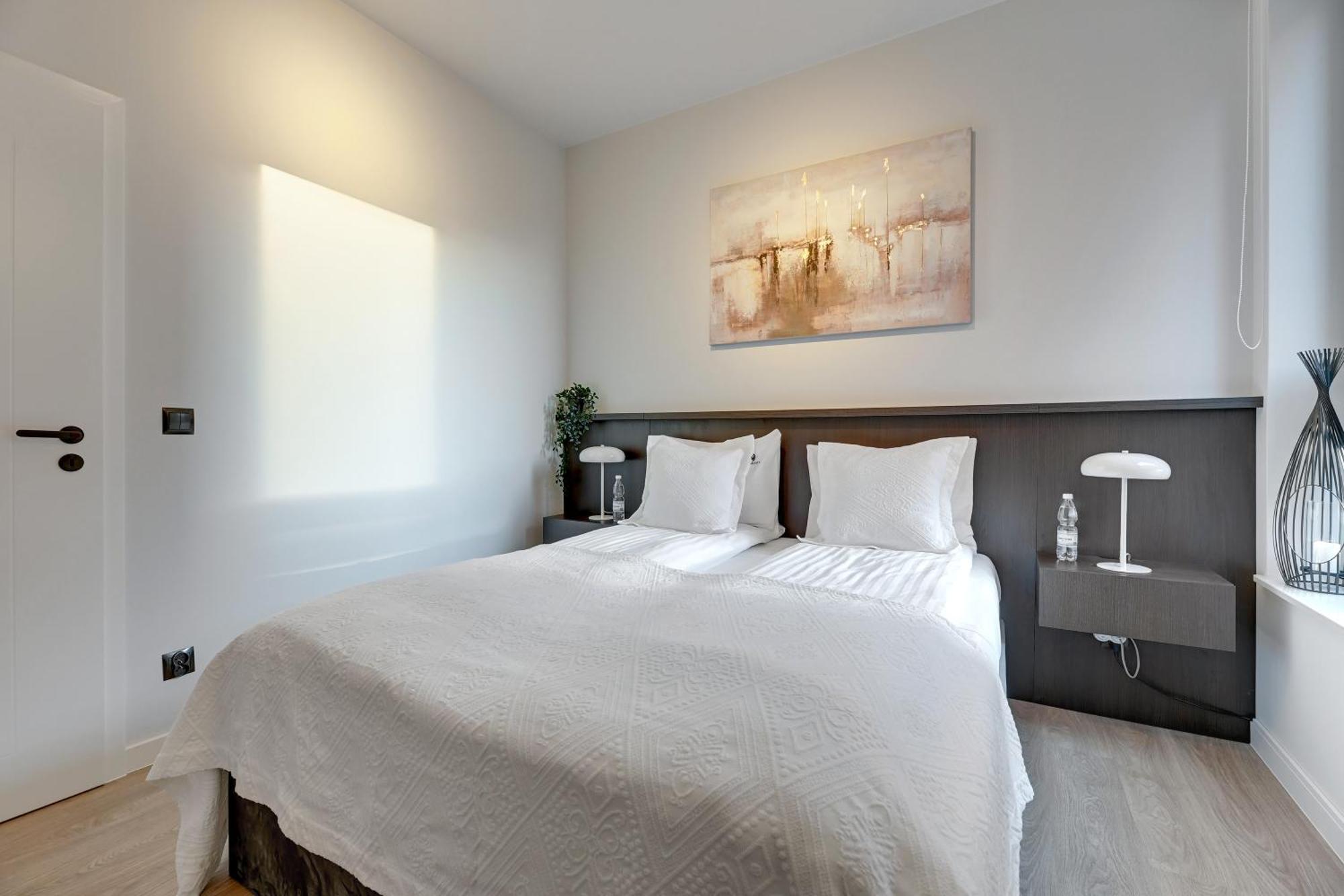 Scala 60D City Center Apartments With Parking By Lion Apartments Гданьск Экстерьер фото